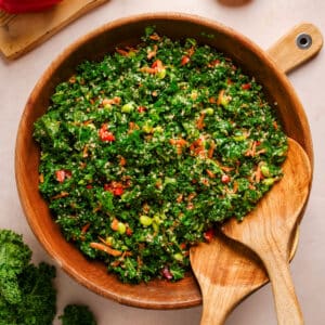 kale quinoa salad featured image