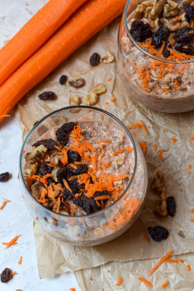 carrot cake overnight oats with protein