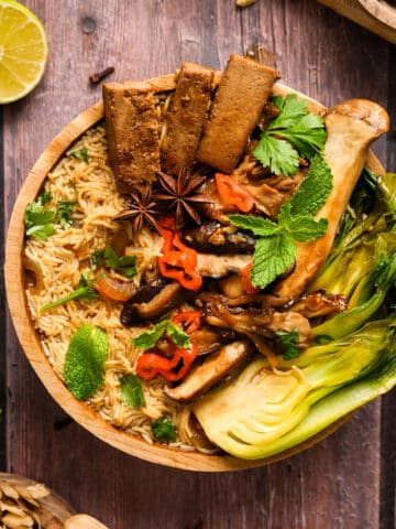 vegan pho featured image