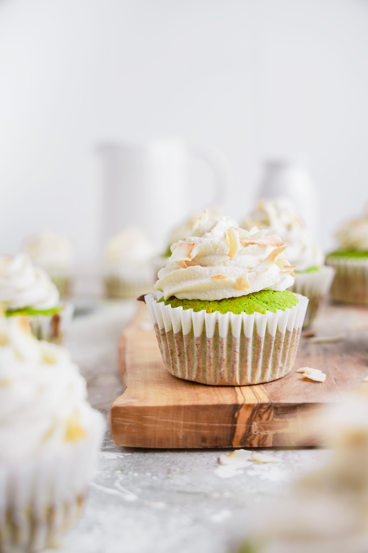 matcha cupcakes vegan recipe with coconut frosting