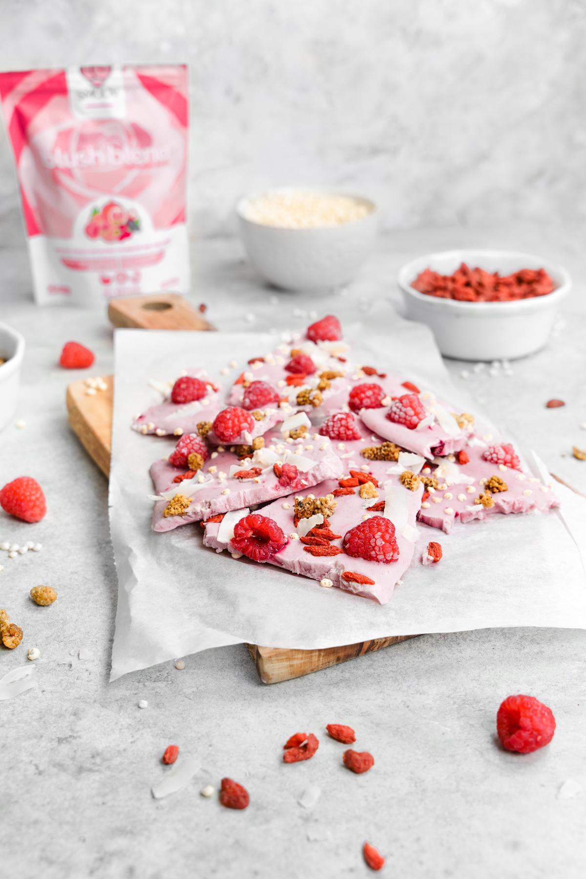 the vegan yogurt bark with the smoov blush blend superfood powder