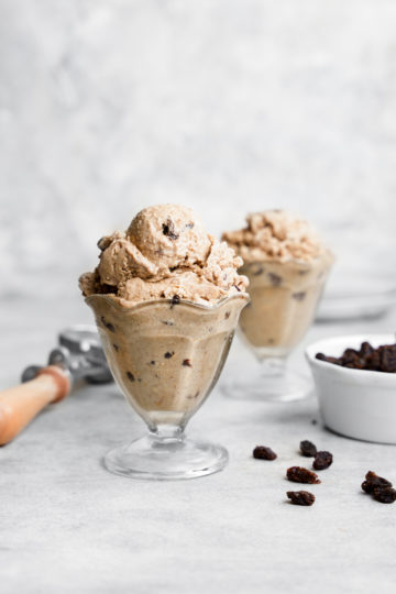 oatmeal raisin ice cream