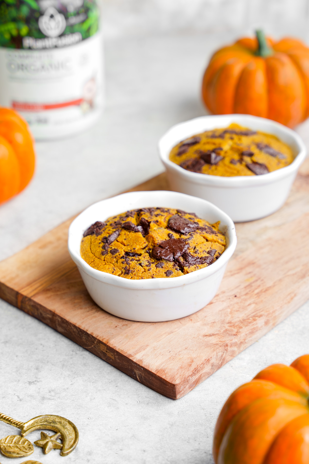 the vegan pumpkin baked oats with the plantfusion complete organic vanilla chai protein 