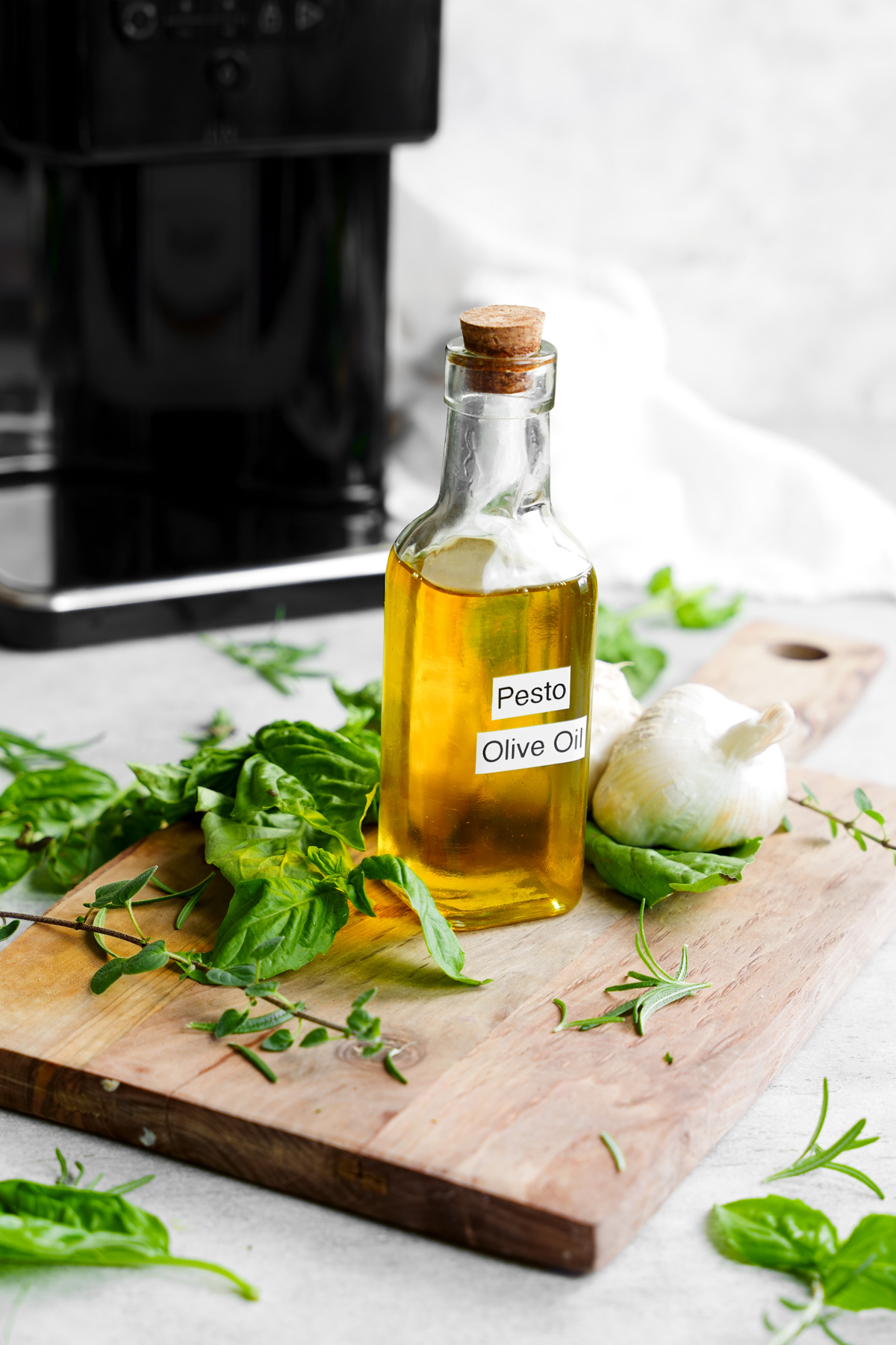 the homemade oil recipe with the levo oil infuser