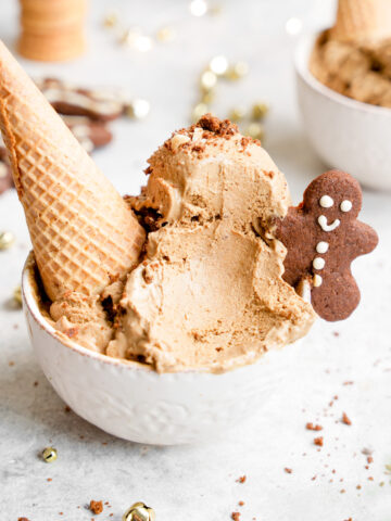 gingerbread ice cream featured image