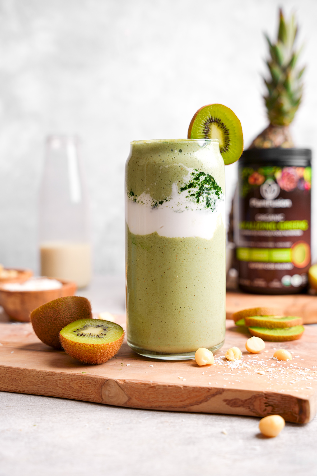 Delicious Green Alkaline Smoothie - The All Natural Vegan