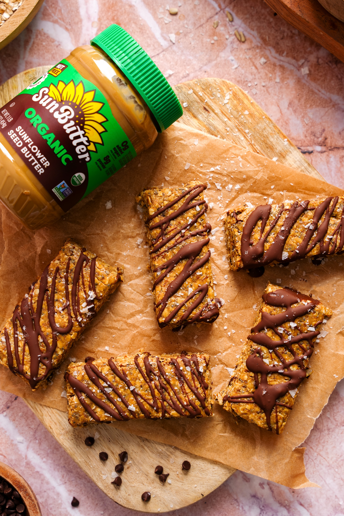 the vegan gluten-free bars next to the sunbutter organic sunflower seed butter