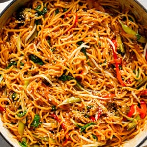vegan chow mein featured image